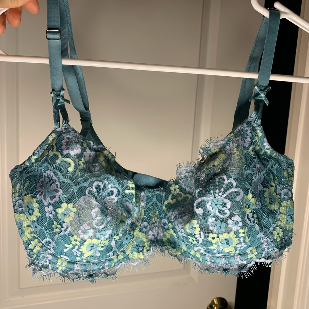 Victoria’s Secret lingerie set